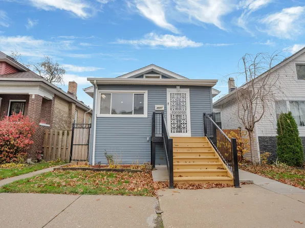 4827 W Crystal St, Chicago, IL 60651