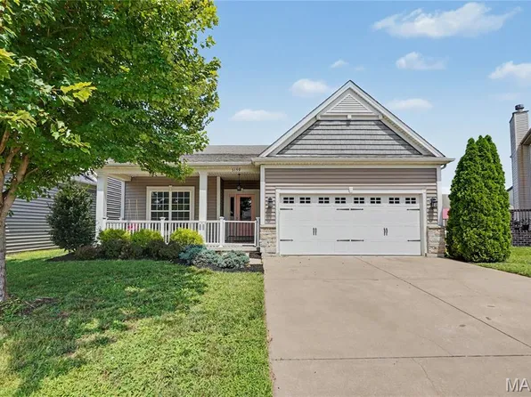 3159 Wheeling Dr, Saint Charles, MO 63301