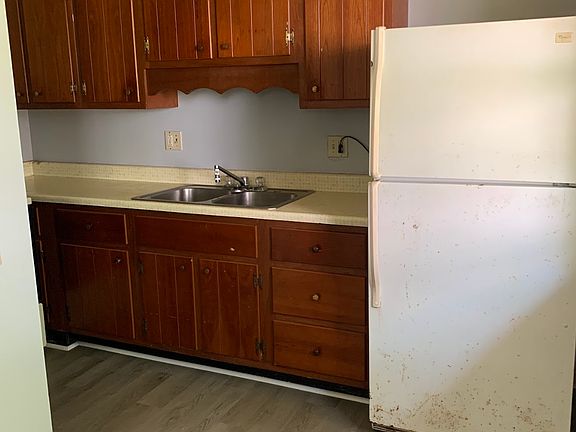 3rd image of 2275 Hepburn Ave #11284401