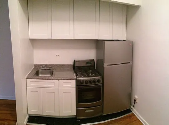 Rented by Eric Goodman Realty Corp | media 12