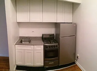 Rented by Eric Goodman Realty Corp