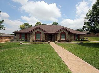 6517 Spring River Ln, North Richland Hills, TX 76180