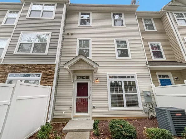 1310 Canyon Rock Ct Unit 109, Raleigh, NC 27610
