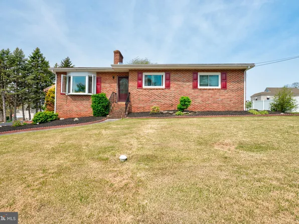 253 Union St, Royersford, PA 19468