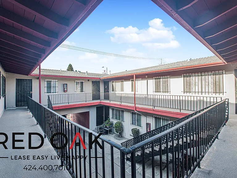 1156 Exposition Blvd #13 — Photo 3