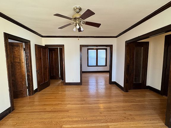 3rd image of 4428 N Laporte Ave #1A
