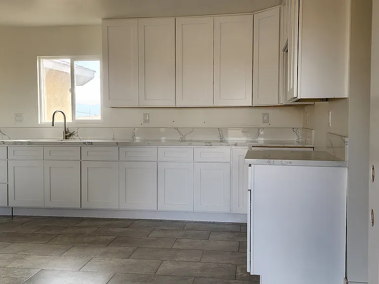 9626 Buena Vista St — Photo 2