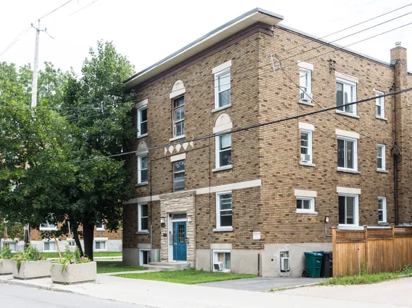 346 5th Ave #1, Ottawa, ON K1S 2N8