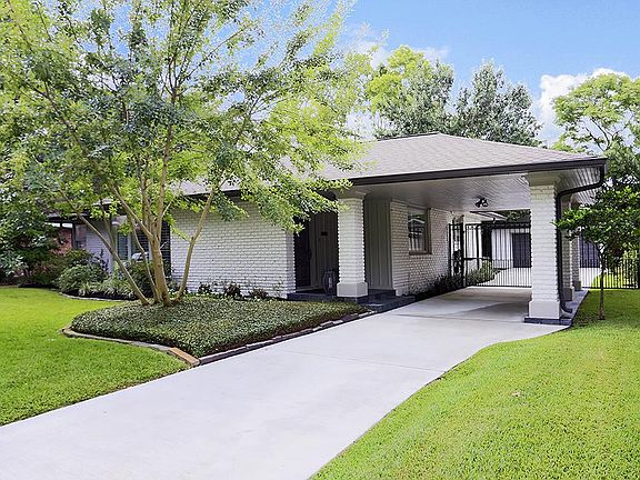 Exquisite Braes Heights home with tons of charm.