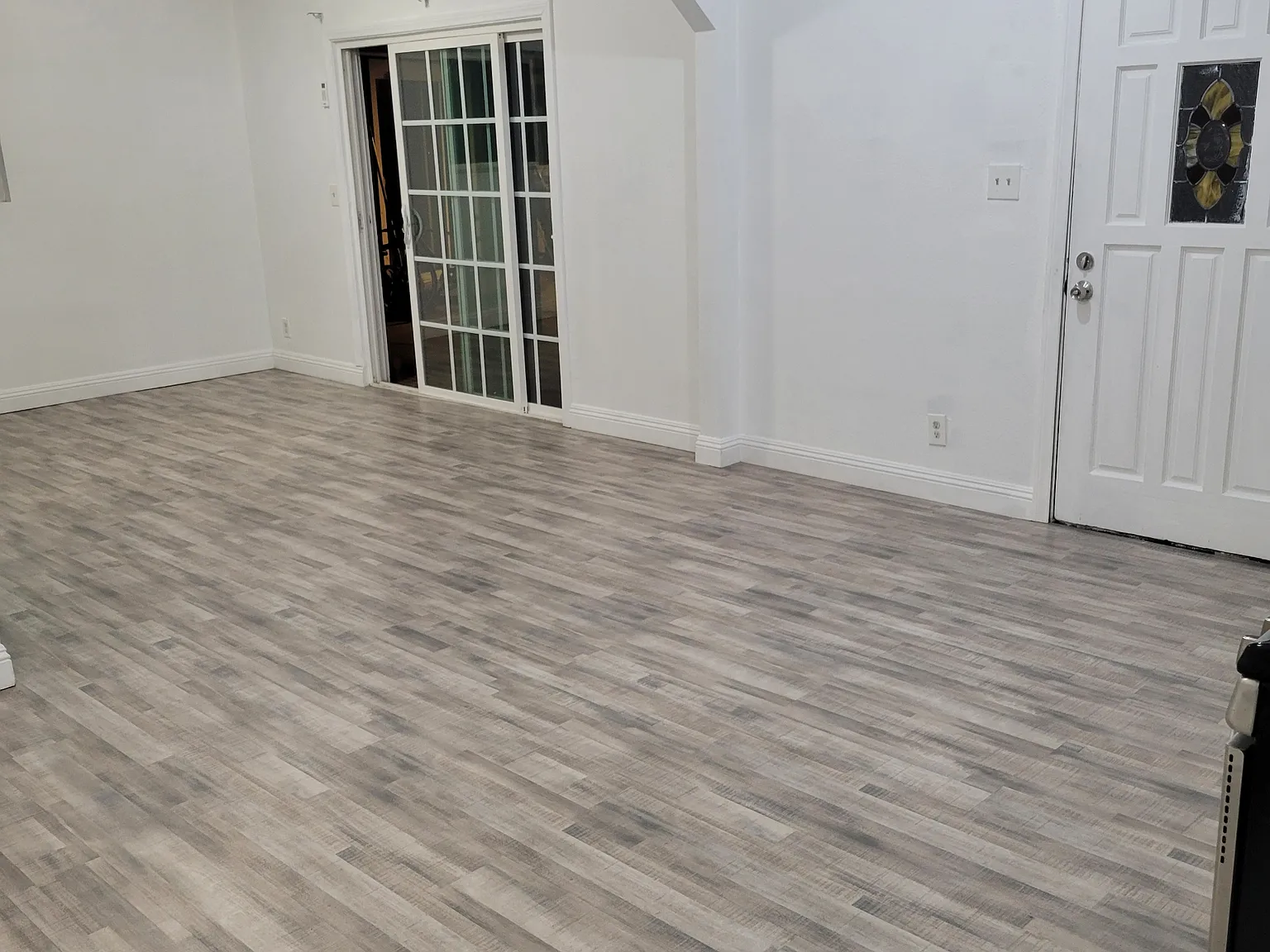 Studio, 375 sqft, $1,500 — Photo 4