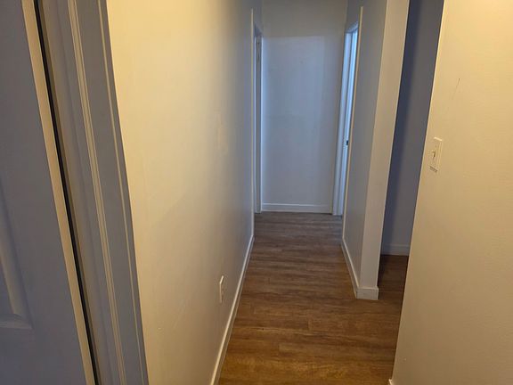 5th image of 118 Farnham Gate Rd #302