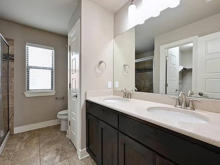 2021 Carlson Dr — Photo 19