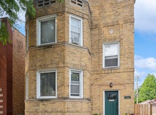 2212 W Argyle St, Chicago, IL 60625