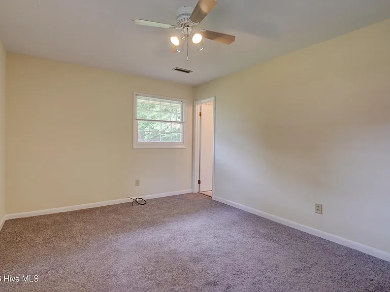 4010 Lake Ave — Photo 21