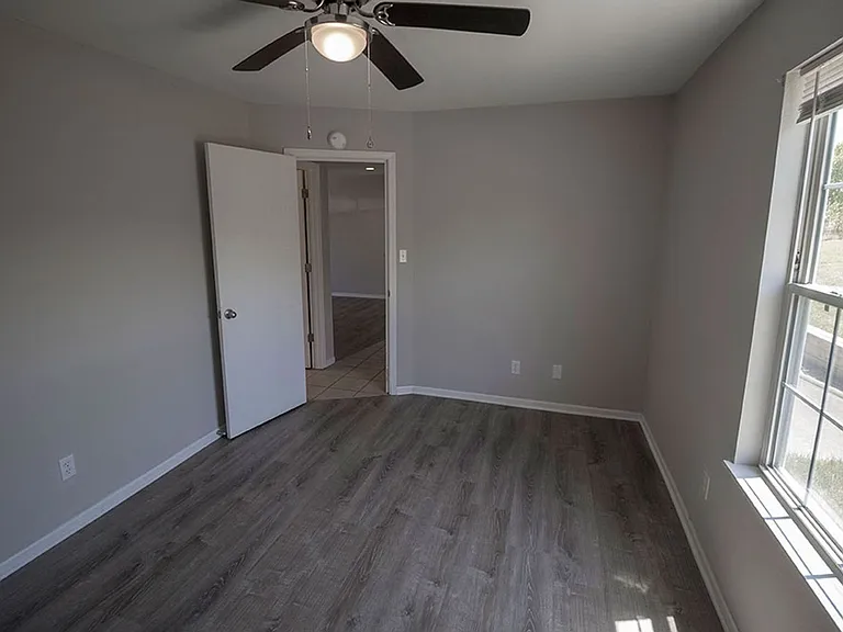 1508 Typhoon Ct — Photo 11