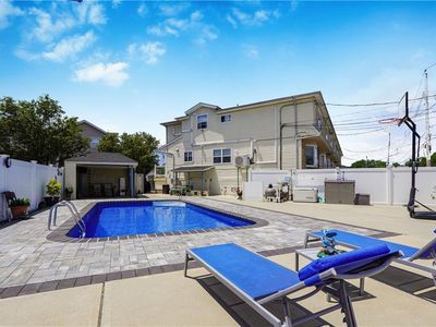 76 Lorraine Ave, Staten Island, NY, 10312