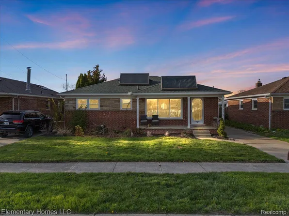 22619 E Eleven Mile Rd, Saint Clair Shores, MI 48081