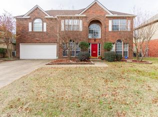 709 Premier Pl, Grapevine, TX 76051