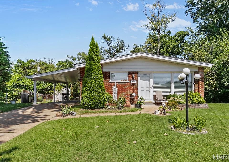 1st image of 8003 Briar Ct