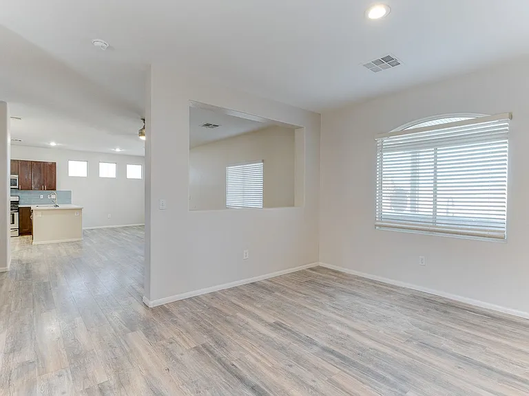 860 Viento Del Montagna Ave — Photo 12