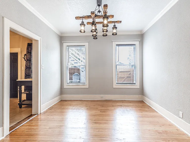 723 E Euclid Ave — Photo 11