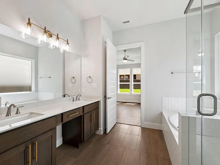 8208 Bouvreuil Dr — Photo 20