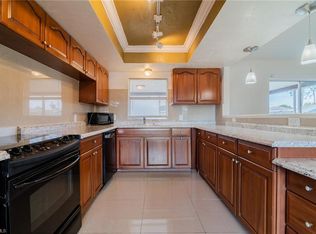 9190 Coral Gables Rd, Fort Myers, FL 33967