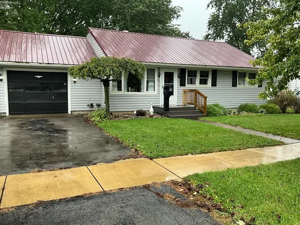 59 Prospect St, New London, OH 44851
