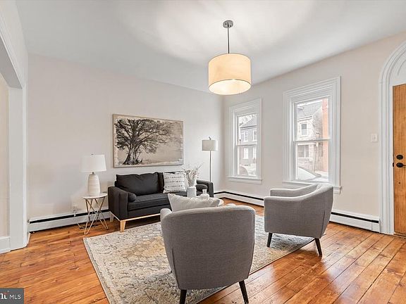 4th image of 504 W Lemon St