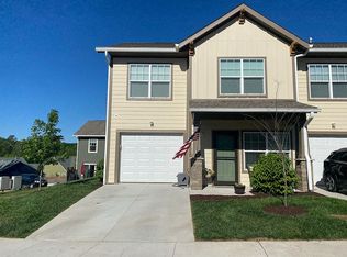 1104 Lynwood Forest Rd, Arden, NC 28704