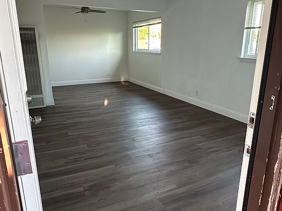 5th image of 607 Lincoln Ave