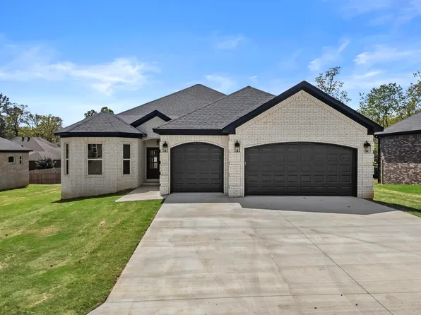312 Forest Glen Cv, Jacksonville, AR 72076