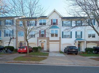 43529 Laidlow St, Chantilly, VA 20152