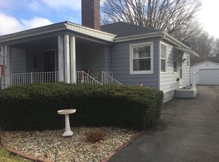 813 W Columbia Ave, Champaign, IL 61820