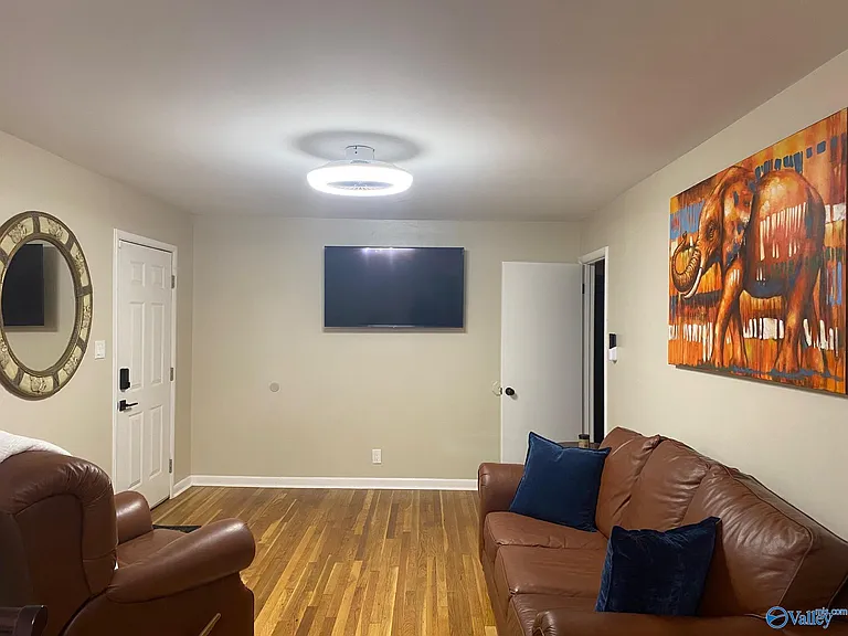 2201 Shady Lane Dr NW — Photo 18