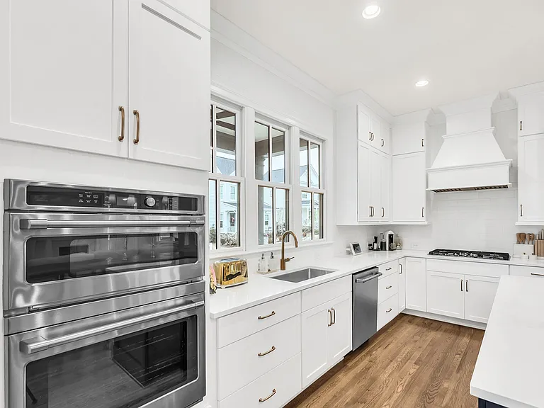 6007 Camberley St — Photo 8