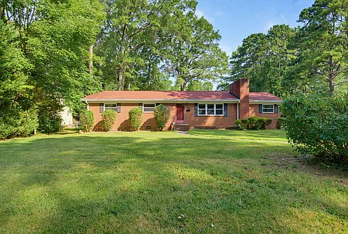 3363 Denise St Photo 1