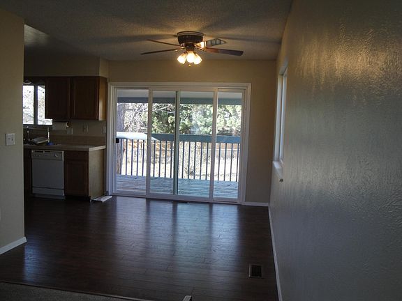 Dining room / kitchen