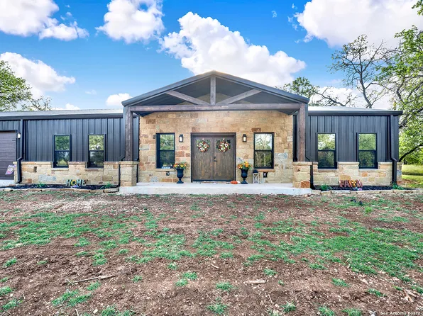 1150 Orchard Park Blvd., Medina, TX 78055