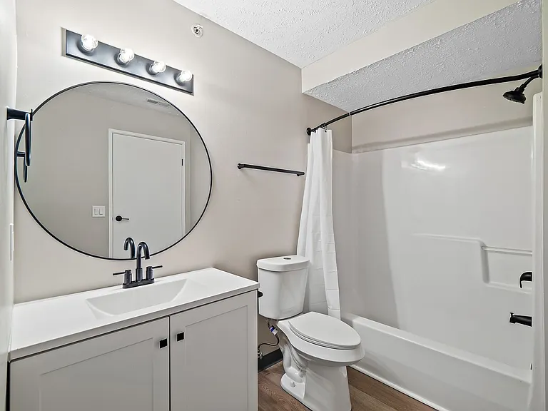 Cherry Tree Village Apartments — Photo 226