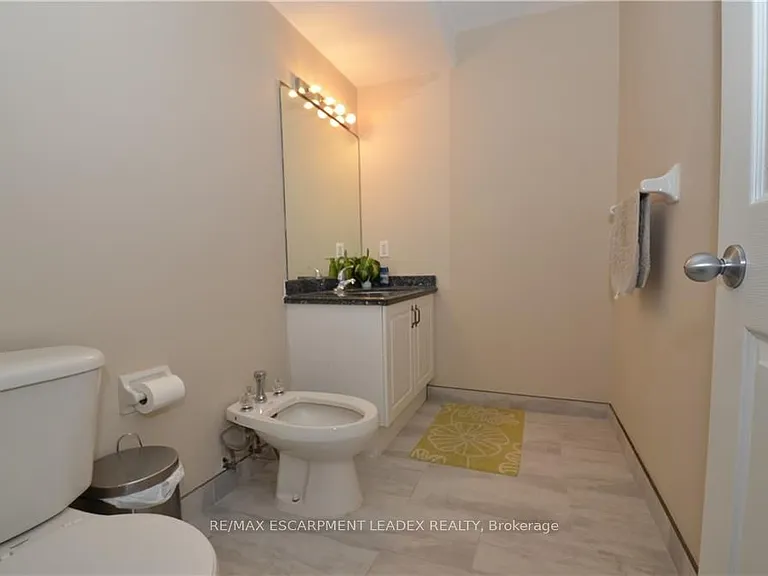 1132 Harrogate Dr — Photo 22