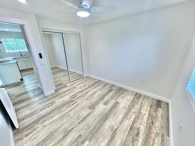 564 Florence St #6 — Photo 9