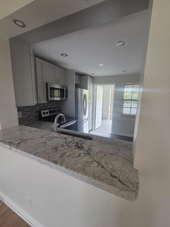 2661 S Course Dr APT 305, photo 8