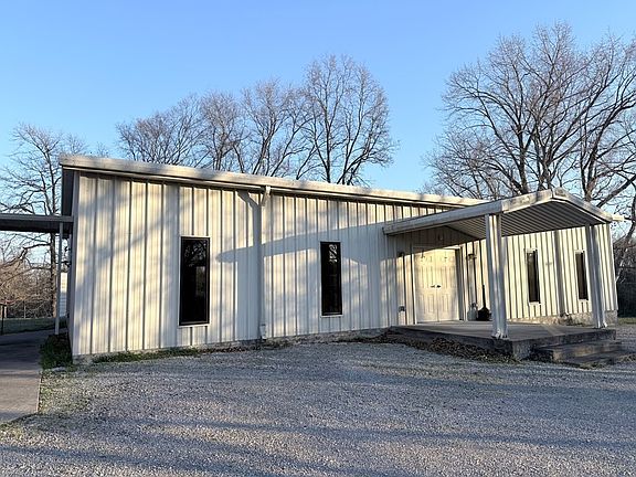 4th image of 10926 Lafayette Rd