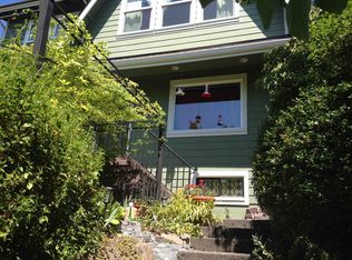 4806 University View Pl NE, Seattle, WA 98105