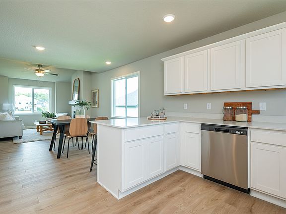 5th image of 25127 Bluebird Cir