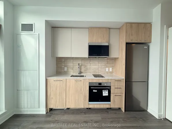 30 Dreamers Way, Toronto, ON