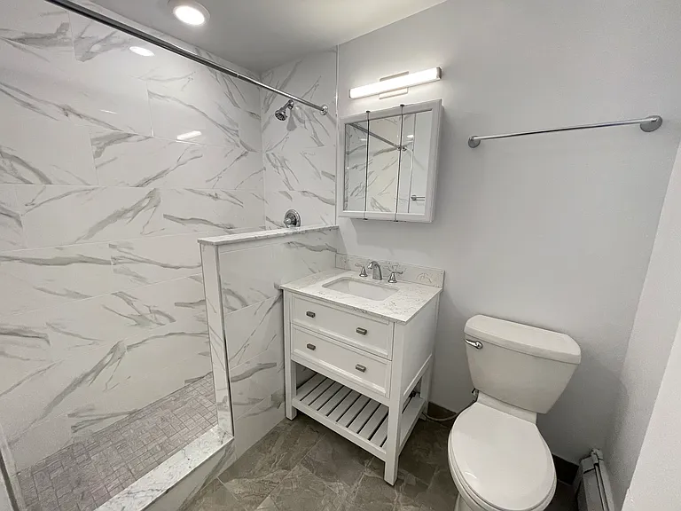 6010 Kennedy Blvd E #31 — Photo 15