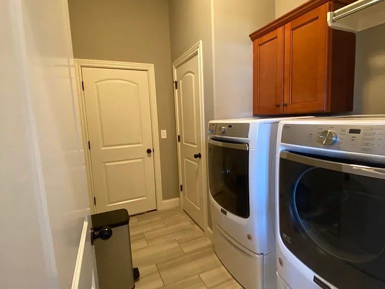 4700 Bedingfield St — Photo 11