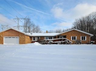 36825 Aurora Rd, Solon, OH 44139